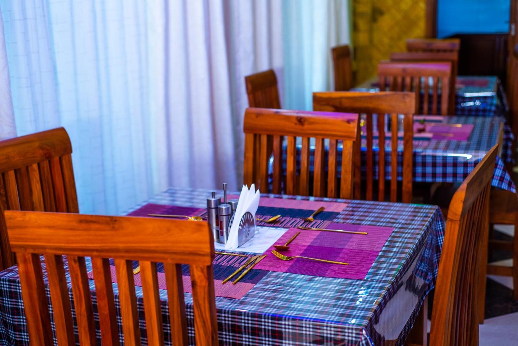 Aves Executive Hotel Аруша Екстер'єр фото